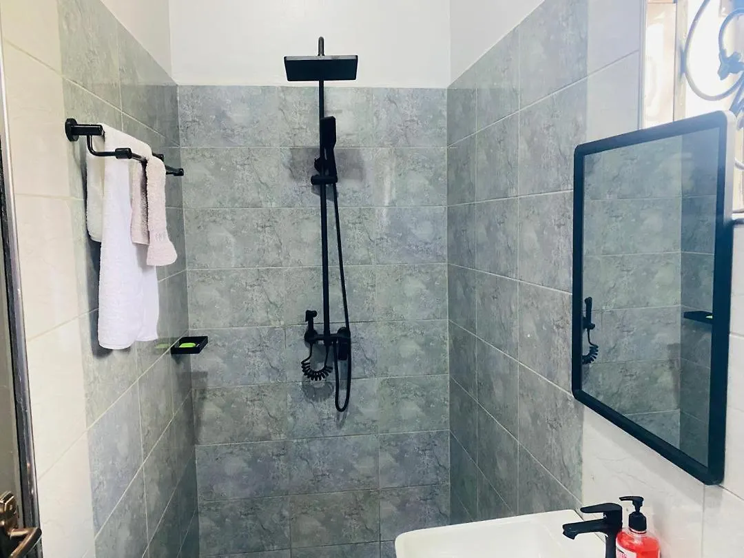 Luxe 2Br Apartment In Kampala
