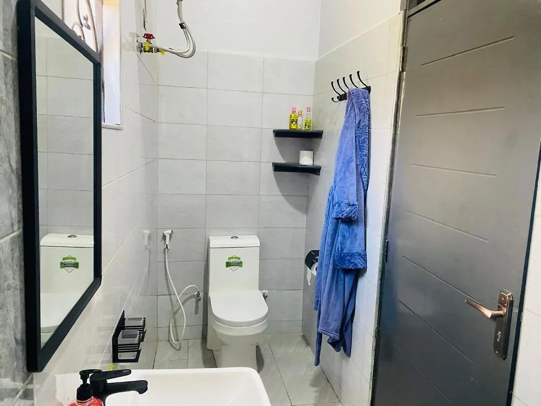Luxe 2Br Apartment In Kampala